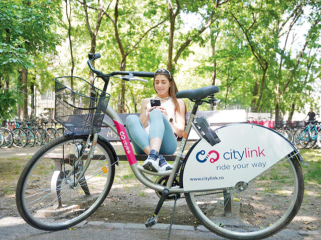 Acţionarii CityLink, un pionier al pieţei locale de carsharing, au decis să vândă o parte din flota de maşini, pentru a reduce costurile. CityLink nu a mai scos pe străzi în acest an nici „flota“ de biciclete