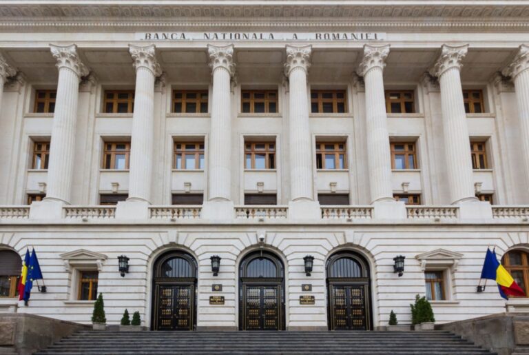 BNR majorează rata dobânzii de politică monetară la 5,50% pe an, de la 4,75%, începând cu 8 august 2022, pe fondul cvasi-stagnării activității economice atât în trimestrul II, cât și în trimestrul III, sub impactul războiului din Ucraina și al sancțiunilor asociate. Absorbția și valorificarea la maximum a fondurilor europene sunt vitale!