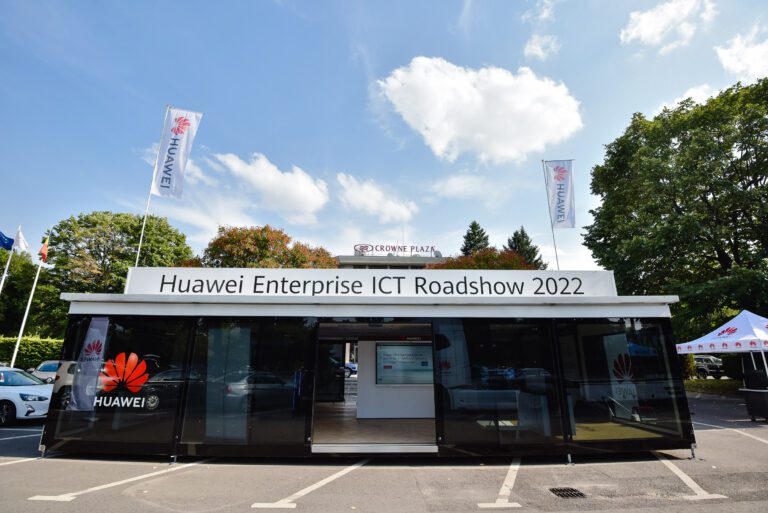 România, prima locație a turneului Huawei Enterprise ICT Roadshow din 2022 în Europa de Est