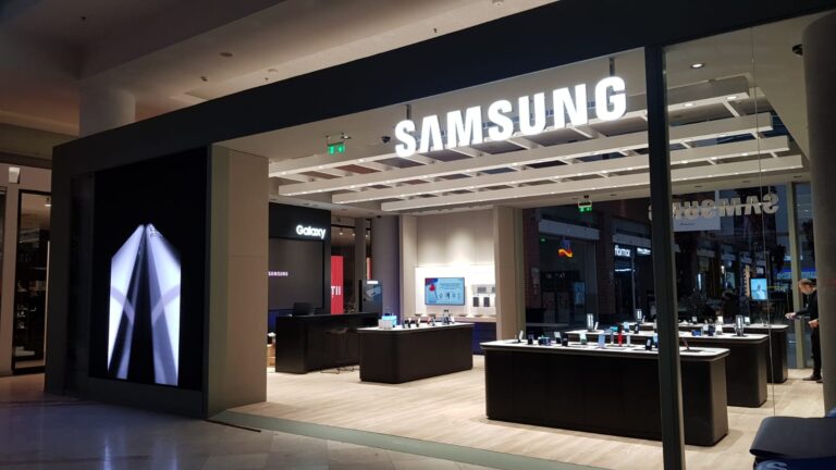 Samsung Electronics va investi 15 miliarde de dolari în dezvoltarea de cipuri
