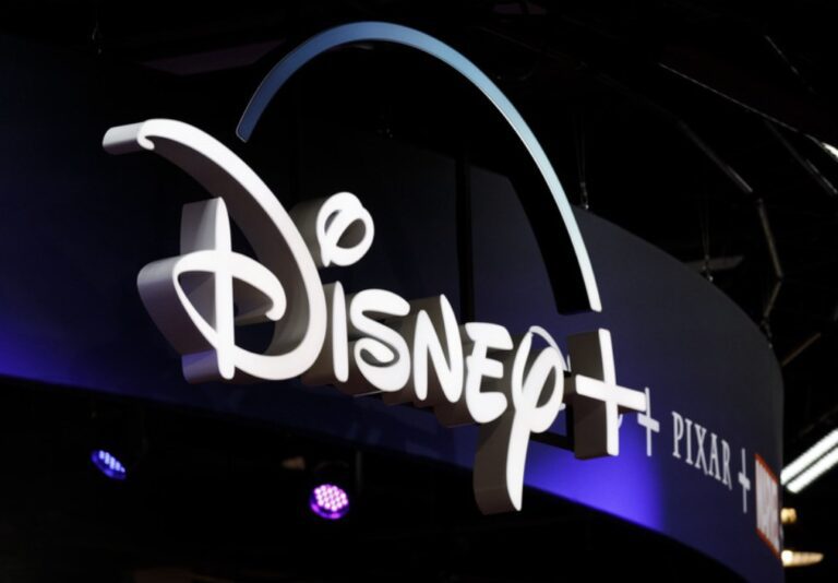 Fondul Third Point a dezvăluit luni o participaţie de aproximativ 1 miliard de dolari la Walt Disney, căreia i-a cerut schimbări