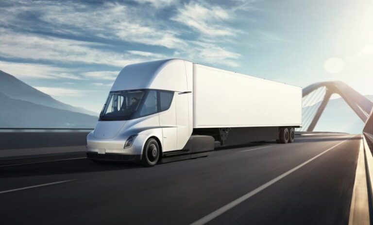 Camionul electric de la Tesla va apărea anul acesta Camionul electric de la Tesla va apărea anul acesta