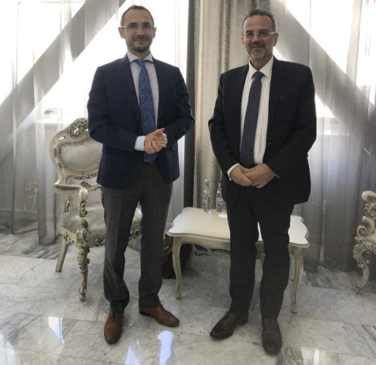 SIMAVI dezvoltă sistemul de management integrat al educației din Cipru