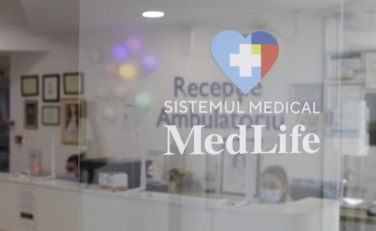 MedLife achiziţionează platforma digitală SanoPass şi devine cel mai mare integrator de servicii medicale, de wellness şi sport din România