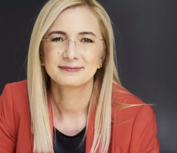 Achiziția Fitbit de către Google: ce s-a schimbat pentru centrul din București și pe ce posturi angajează