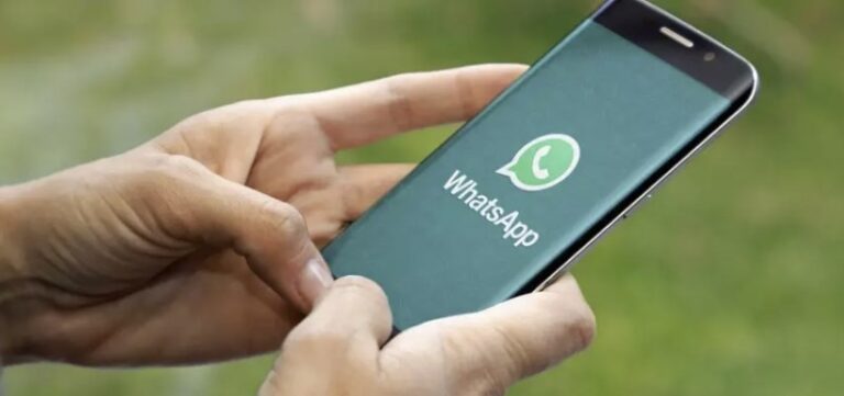 WhatsApp a picat. Nu poți trimite sau primi mesaje