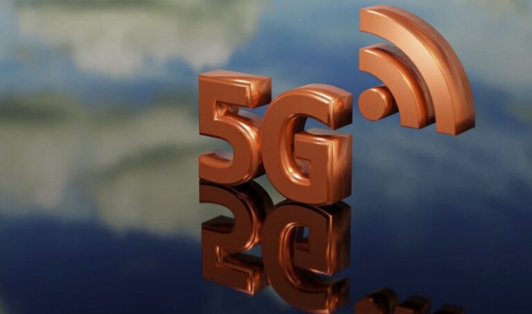 Licitația 5G, explicată. Ce planuri de dezvoltare ar putea avea Orange, Vodafone și Digi