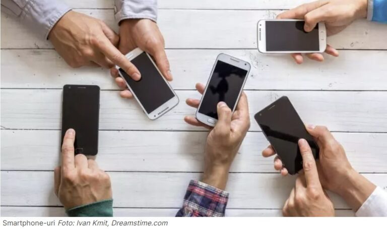 Piața smartphone-urilor a avut cel mai mare declin din istorie – Oameni țin telefoanele mai mult ca niciodată