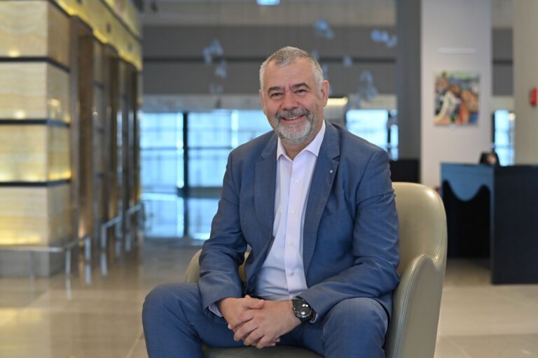 AROBS semnează o nouă tranzacţie: compania de tehnologie listată la BVB preia Centrul de Soft GPS, societate specializată în furnizarea de soluţii pentru managementul de flotă, cu peste 1.000 de companii în portofoliu