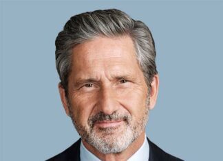 Liberty Global cumpără 5% din acţiunile Vodafone, „o investiţie oportunistă” acum când preţul acţiunilor este scăzut