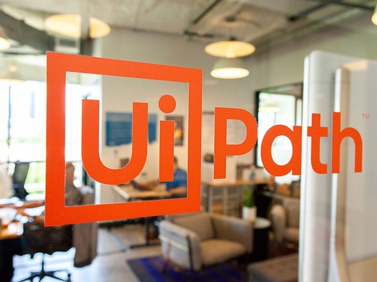 UiPath, primul unicorn românesc, pierdere puternică în România