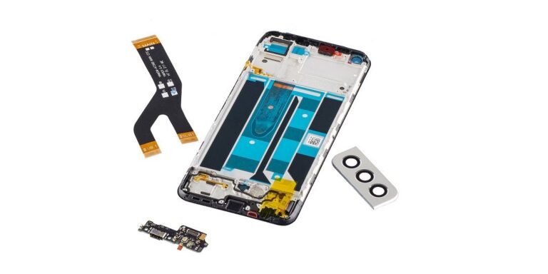 Ce face românul când i se strică telefonul? Analiză GSMnet.ro: ce piese cedează cel mai des