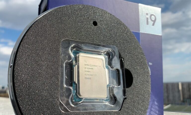 Intel se gândesc să renunțe la suportul pentru 16-bit și 32-bit pe procesoarele lor