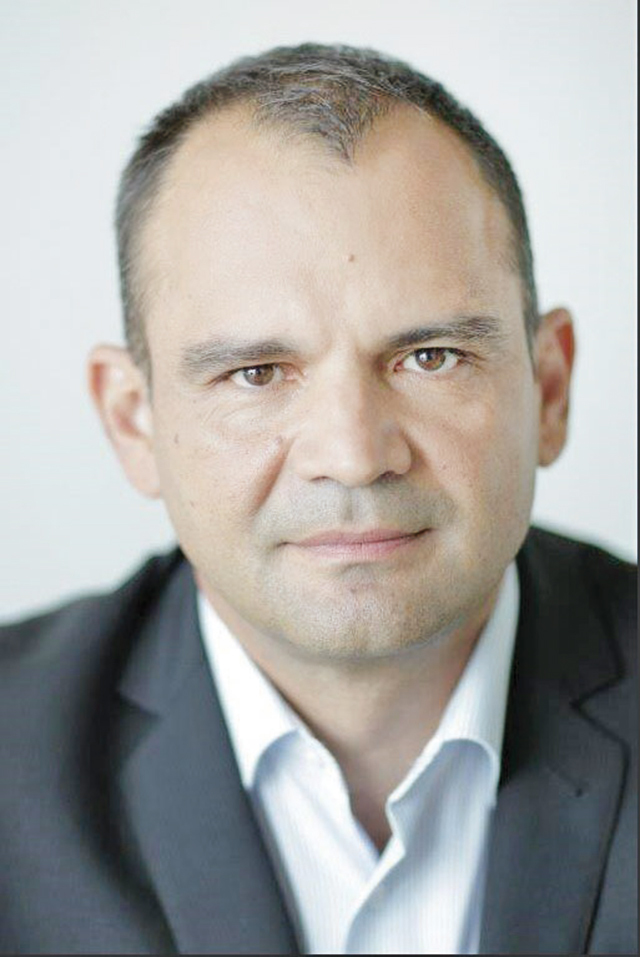 Telekom România Mobile anunţă oficial recrutarea lui Florin Petolea ca chief technology & information officer în cadrul Telekom Romania Mobile Communications