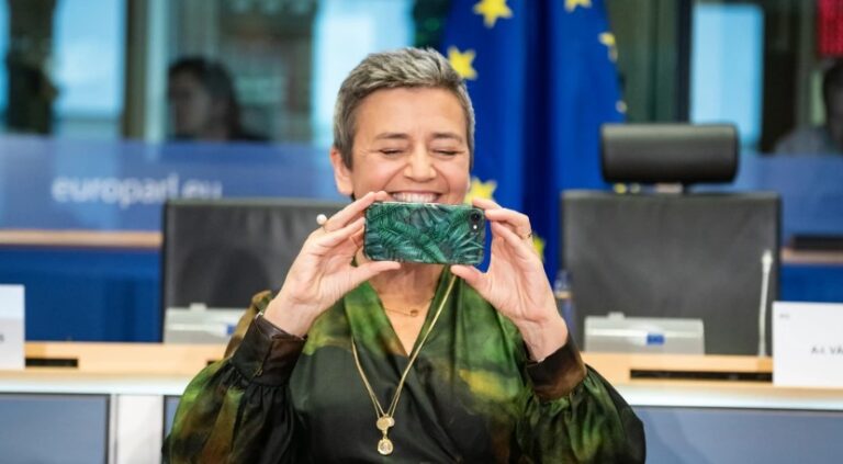 Comisia Europeană cere Google să-și vândă o parte din serviciile de publicitate