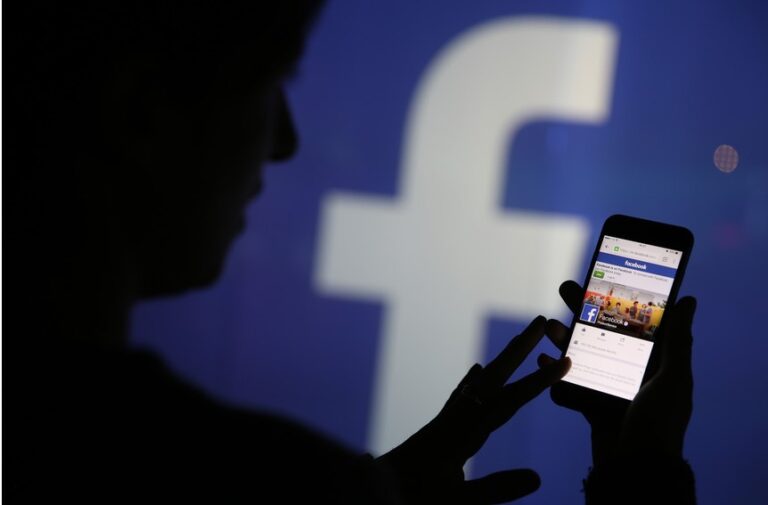 Facebook trece de 3 miliarde de utilizatori pe lună