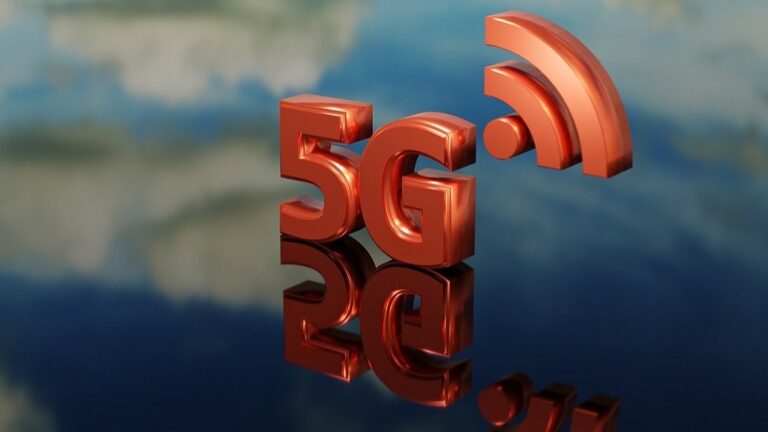 Planurile UE de a obliga giganții tehnologiei să ajute la lansarea 5G vor fi amânate