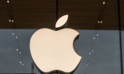 A „îmblânzit” UE gigantul Apple? Schimbările pe care le vei vedea la iPhone-ul tău