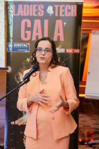 Ana Maria Dragulinescu – Gala Ladies 4Tech 2024 -13