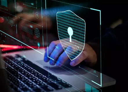 DNSC: A apărut o nouă fraudă de tip phishing ce se folosește de imaginea eMag