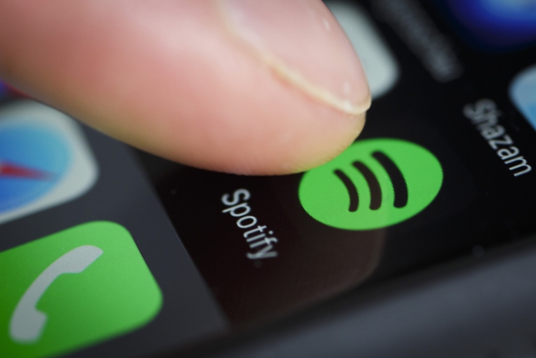 Spotify adaugă videoclipuri muzicale