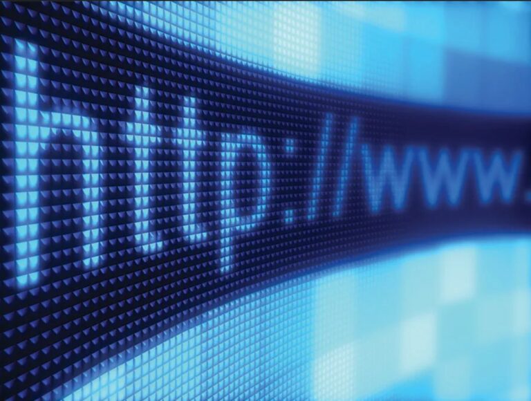 Viteza medie de download pentru internetul fix și mobil a crescut în 2023, conform ANCOM