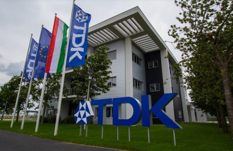 TDK, furnizor al Apple: Progresele în domeniul bateriilor pot asigura performanţe mai bune ale dispozitivelor purtabile