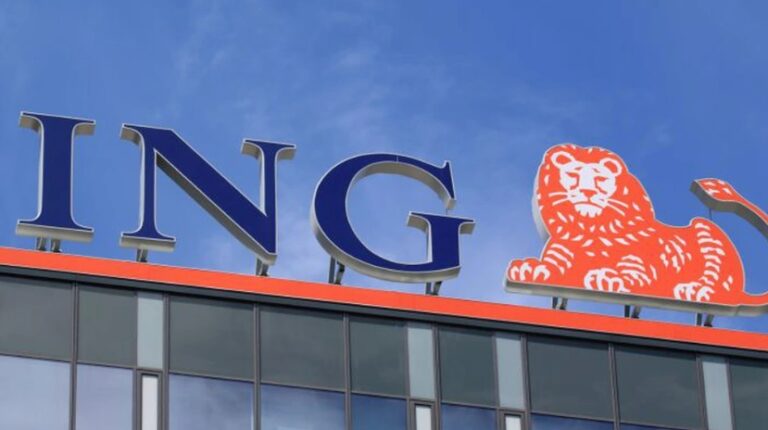 ING Hubs, centrul de tehnologie al ING Bank, a trecut de 1.500 angajați, de 6 ori mai mulți față de primul an, în 2016. Afacerile au depășit 694 milioane de lei, anul trecut