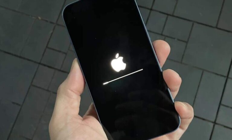 Homescreen-ul iPhone se poate bloca dacă folosești aceste caractere în căutările după aplicații