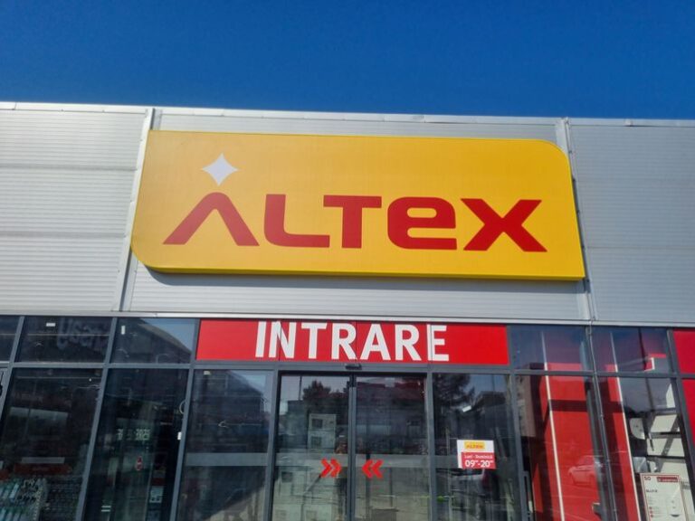 Altex, retailer controlat de Dan Ostahie, își extinde rețeaua de magazine