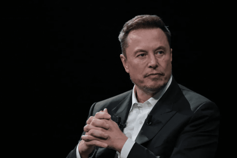 Elon Musk a anunțat lansarea, luni, a chatbotului Grok 3 de la xAI