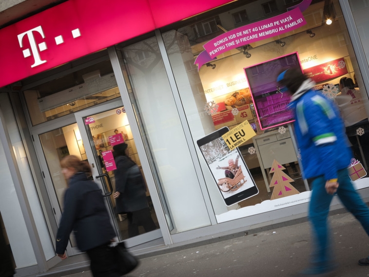 Telekom Mobile în 2024: declin al veniturilor și bazei de clienți