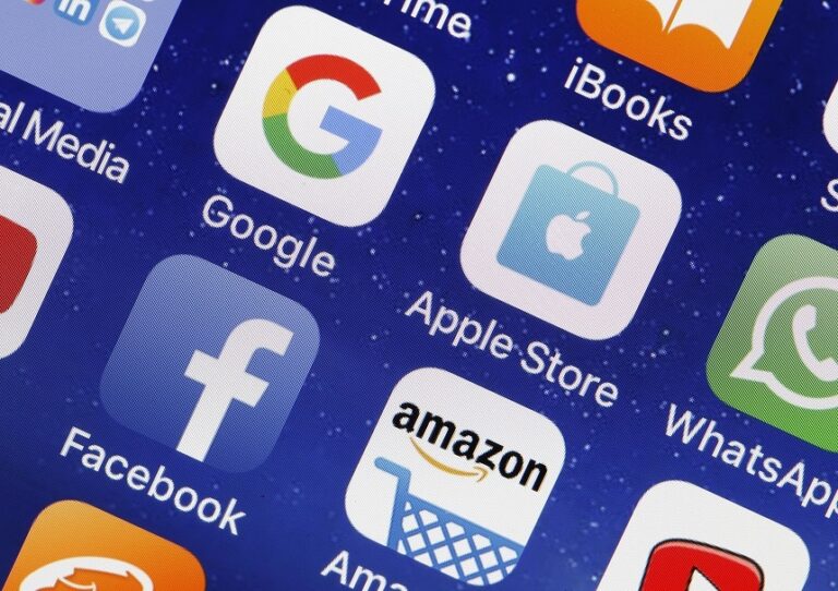 DNSC avertizează asupra unei campanii phishing în desfăşurare, atribuită grupării Konni asociată cu actorii statali nord coreeni / Cum funcţionează atacul / Infractorii cibernetici folosesc inclusiv Dropbox sau GoogleDrive / Recomandări