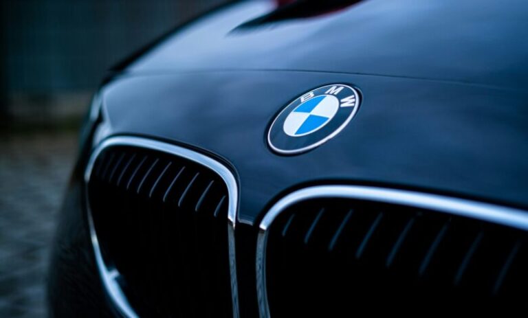 BMW dezvoltă tehnologii AI pentru achiziții la Cluj