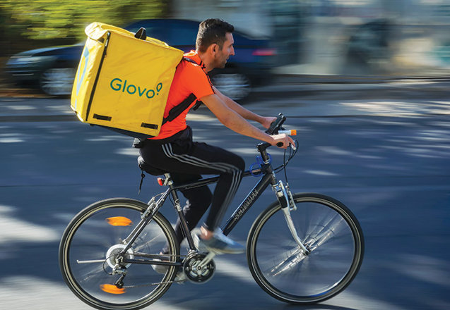 Comisia Europeană: Delivery Hero şi Glovo au format un cartel împărţindu-şi pieţele din UE, făcând schimb de date comerciale sensibile şi stabilind să nu-şi “fure” unii altora angajaţii pentru ani de zile. Amendă de 329 de milioane de euro. Companiile au recunoscut că au încălcat legea Comisia Europeană: Delivery Hero şi Glovo au format un cartel împărţindu-şi pieţele din UE, făcând schimb de date comerciale sensibile şi stabilind să nu-şi “fure” unii altora angajaţii pentru ani de zile. Amendă de 329 de milioane de euro. Companiile au recunoscut că au încălcat legea