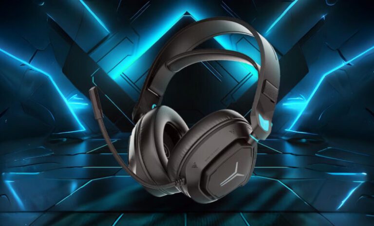 Lenovo a lansat căștile de gaming Legion R360 cu autonomie de 70 de ore și conectivitate triplă
