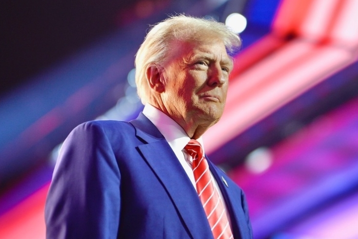 FOTO Trump Organization intră pe piața telefoniei mobile. Cum arată și cât costă noul smartphone Trump Mobile