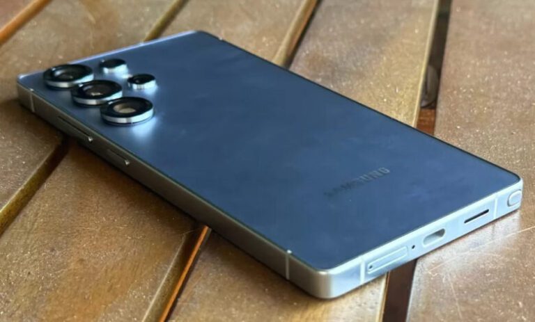 Galaxy S26 Ultra probabil că va abandona finisajele din titan. Ce se întâmplă cu accesoriul S Pen