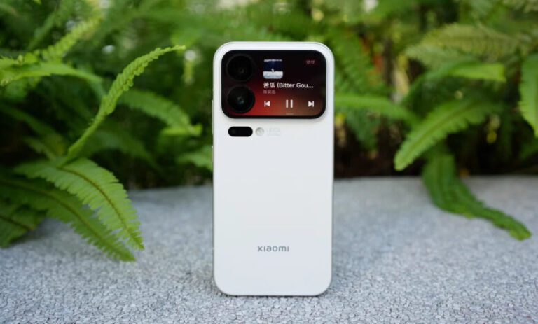 În ciuda asocierii de nume și design, Xiaomi 17 nu reușește să atragă fanii iPhone 17
