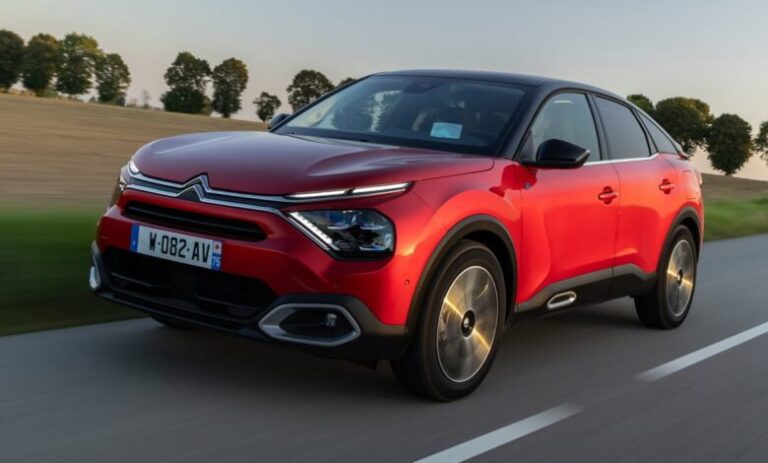 Adio opțiune de condus autonom pe autoturismele produse sub grupul Stellantis Adio opțiune de condus autonom pe autoturismele produse sub grupul Stellantis
