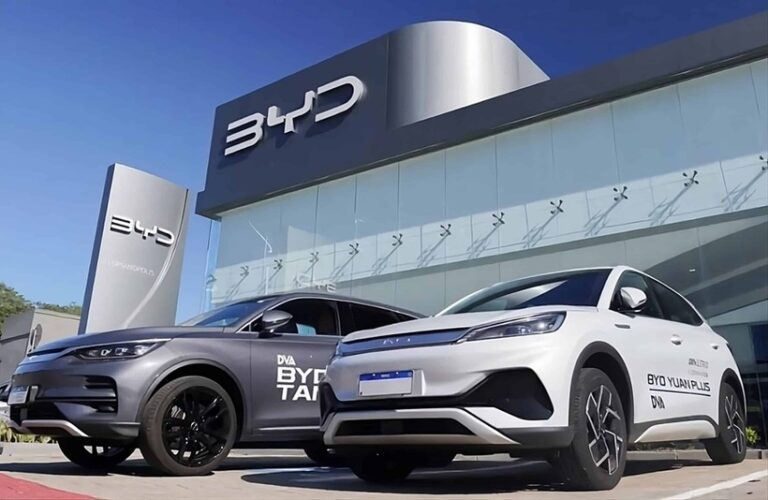 Vânzările BYD în Marea Britanie au crescut de aproape nouă ori, ţara devenind cea mai mare piaţă a producătorului chinez de maşini electrice din afara Chinei