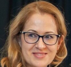 Românca Cristina Ghițulică, prof.dr.ing. la Politehnica București, devine prima femeie aleasă președinte al ENQA