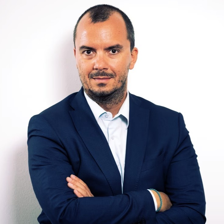 Bogdan Putinică pleacă din Microsoft