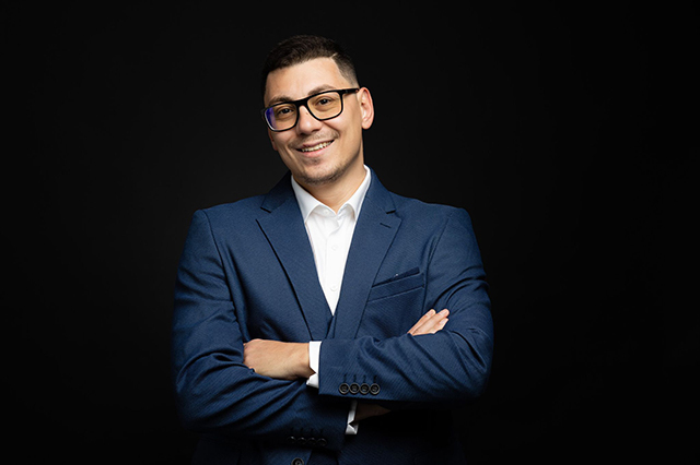 Marius Drenea, cofondator al WebitFactory, dezvoltă 90 de roboţi inteligenţi care să ajute IMM-urile să se digitalizeze: În 2026 vrem să ajutăm peste 300 de companii româneşti să înţeleagă beneficiile inteligenţei artificiale şi să le asistăm în primele etape de dezvoltare şi integrare a acestor soluţii