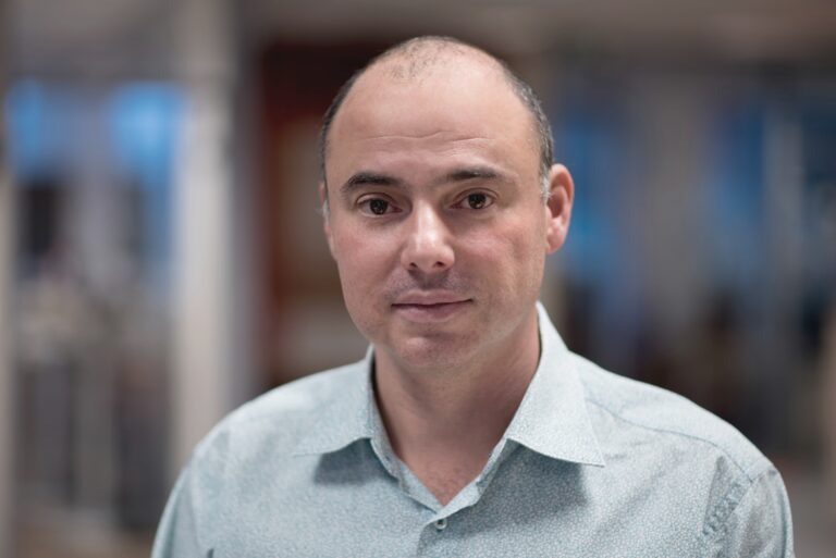 Wizrom Software preia Co-Factor într-o tranzacţie de câteva milioane de euro: Acum putem oferi o soluţie completă de HR, de la salarizare la managementul performanţei