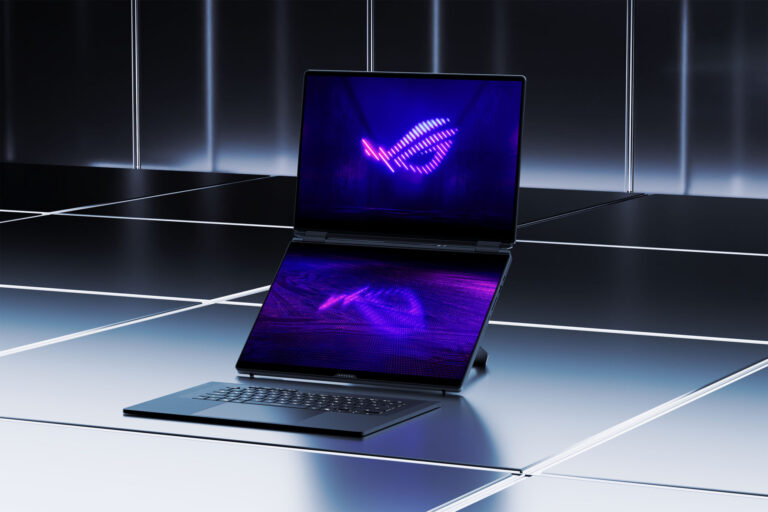 ASUS Republic of Gamers lansează Zephyrus Duo GX651, primul laptop de gaming cu două ecrane OLED de 16 inch