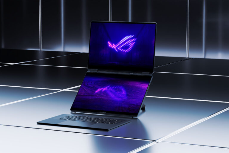 Video: Primul laptop de gaming din lume cu două ecrane OLED de 16 inch, lansat la CES 2026