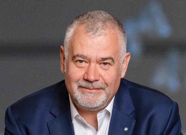 Tranzacție – AROBS preia compania Quest Global România