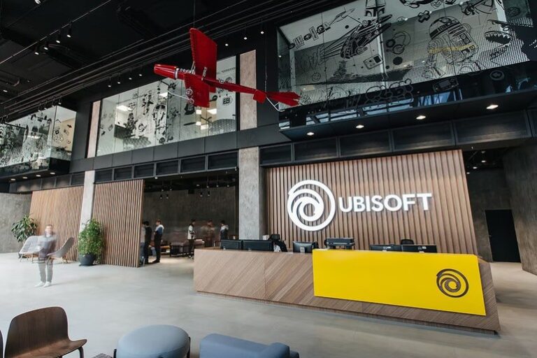 Ubisoft, lider pe piața jocurilor video din România, declanșează restructurări. Acțiunile se prăbușesc, cel mai abrupt declin de la listarea companiei