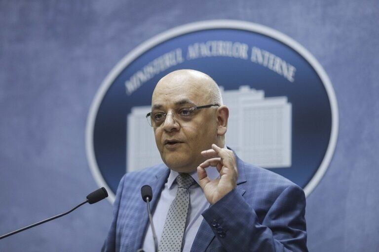Raed Arafat propune o lege pentru limitarea accesului la rețele sociale a copiilor sub 15-16 ani